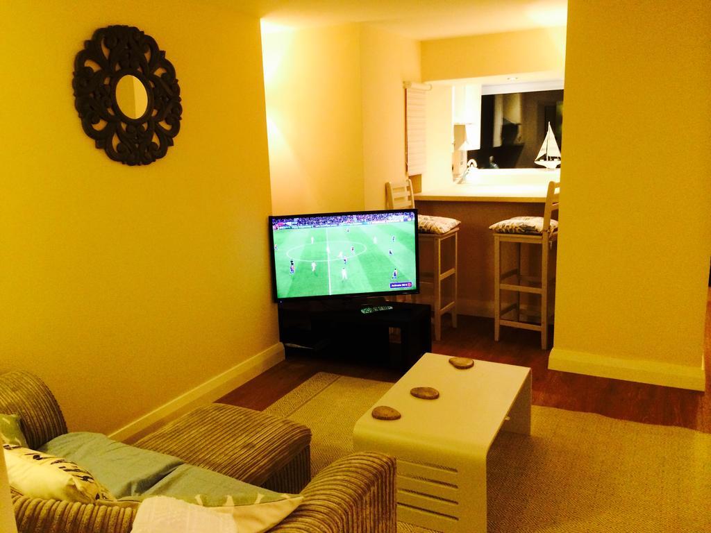 Superb Cintra Beachside Apartments Ландъндо Стая снимка