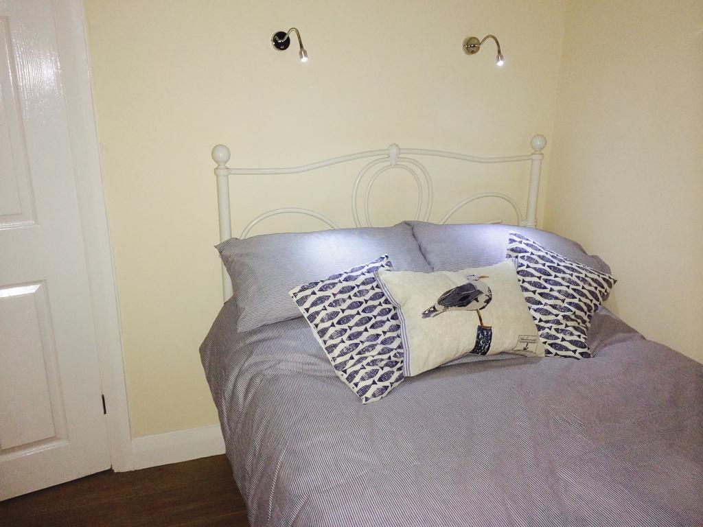 Superb Cintra Beachside Apartments Ландъндо Стая снимка